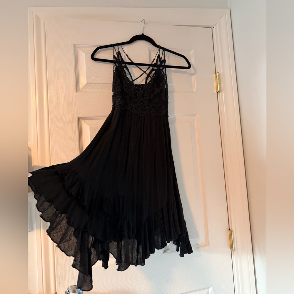 Free People One Adella Slip Dress in Black | XS